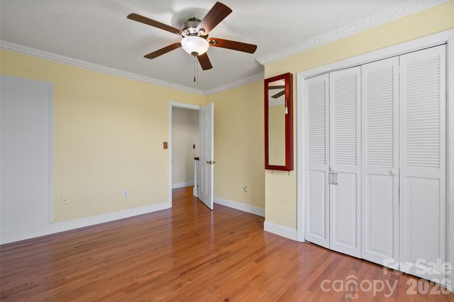 121 Fortner Drive, Waynesville, NC 28786