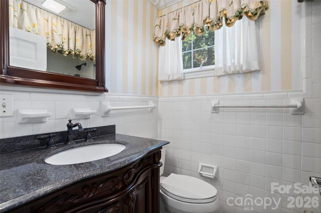 121 Fortner Drive, Waynesville, NC 28786