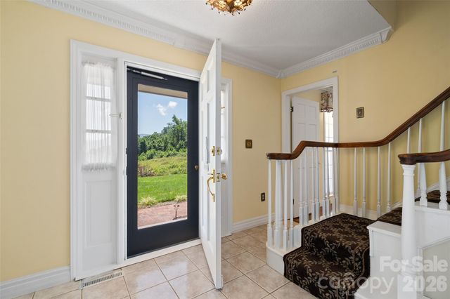 121 Fortner Drive, Waynesville, NC 28786