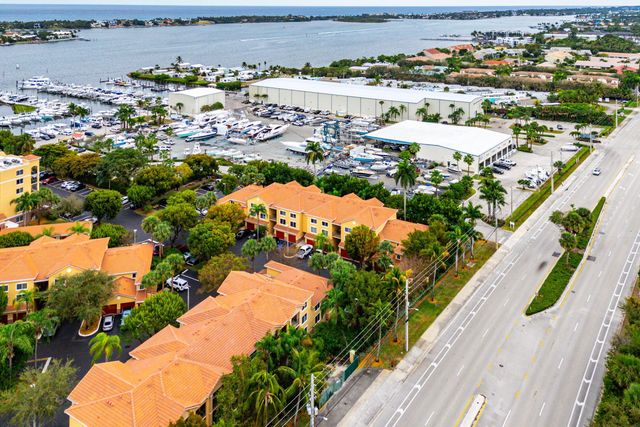 900 Scotia Drive 102, Hypoluxo, FL 33462