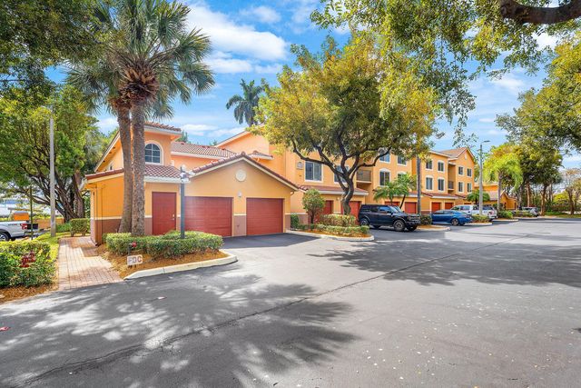 900 Scotia Drive 102, Hypoluxo, FL 33462