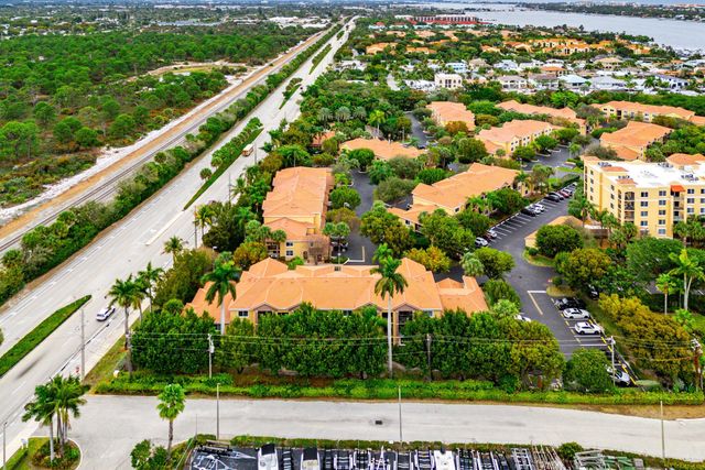 900 Scotia Drive 102, Hypoluxo, FL 33462