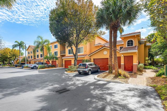 900 Scotia Drive 102, Hypoluxo, FL 33462