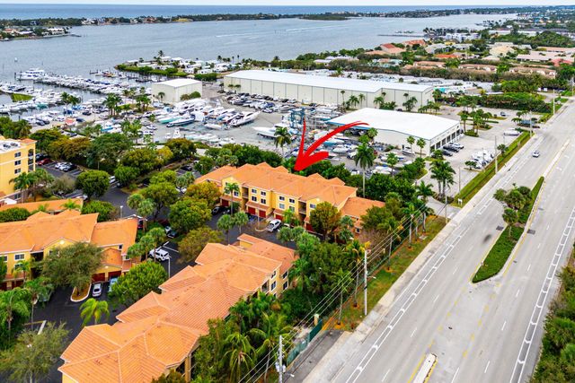 900 Scotia Drive 102, Hypoluxo, FL 33462