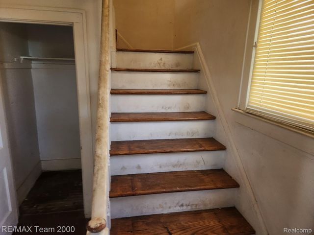 5291 Lakewood Street, Detroit, MI 48213