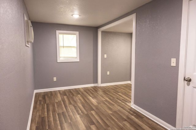 5126 Sherry, San Antonio, TX 78242