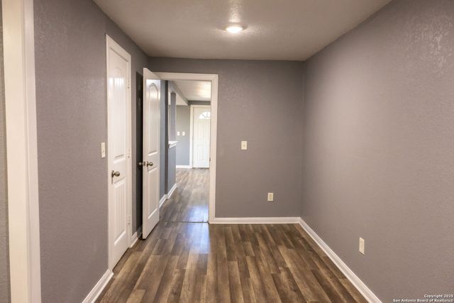 5126 Sherry, San Antonio, TX 78242