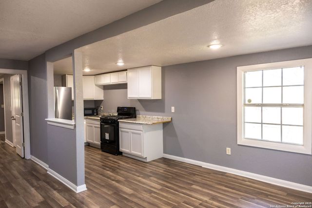 5126 Sherry, San Antonio, TX 78242