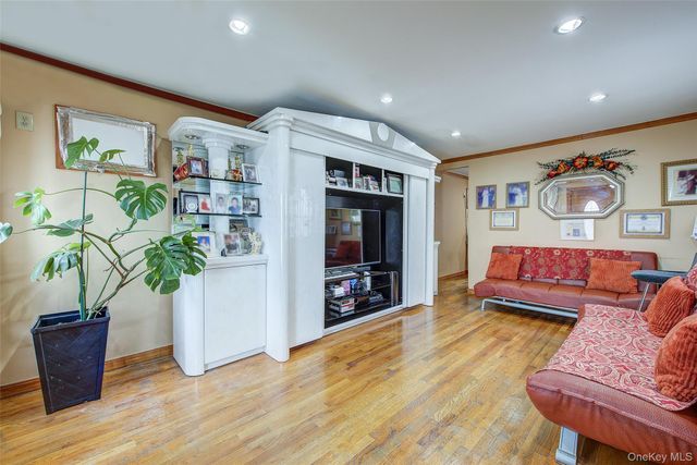 13536 95th Street, Ozone Park, NY 11417