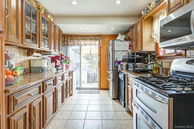 13536 95th Street, Ozone Park, NY 11417