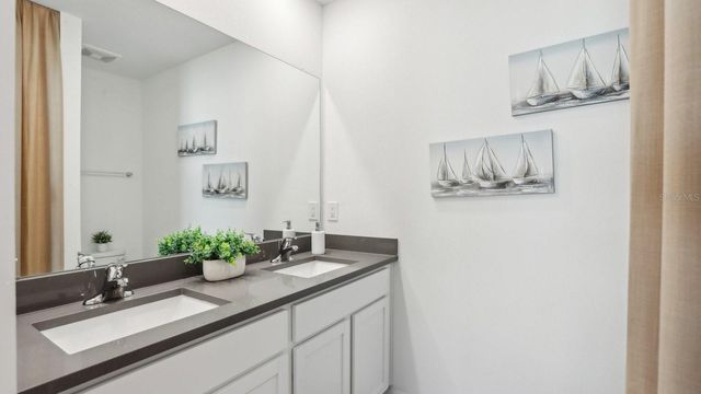 438 WARM HERON PLACE, Ruskin, FL 33570