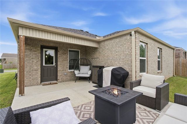 3434 Telluride Street, Springdale, AR 72764