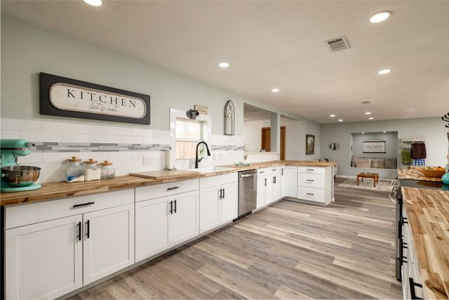 448 County Road 4287, Decatur, TX 76234