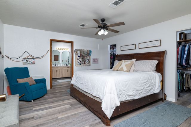 448 County Road 4287, Decatur, TX 76234