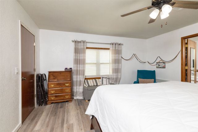448 County Road 4287, Decatur, TX 76234