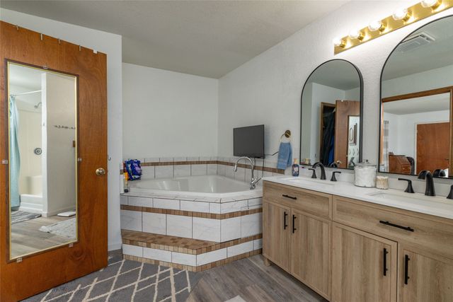 448 County Road 4287, Decatur, TX 76234