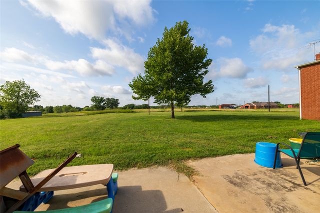 448 County Road 4287, Decatur, TX 76234