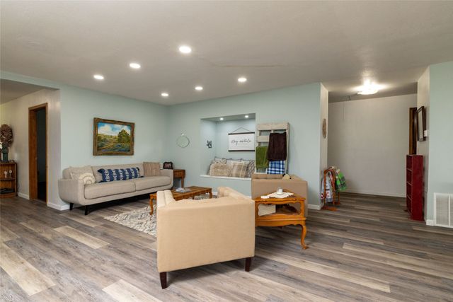 448 County Road 4287, Decatur, TX 76234