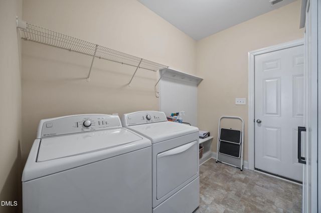 25 Oscar Wilde Way, Youngsville, NC 27596