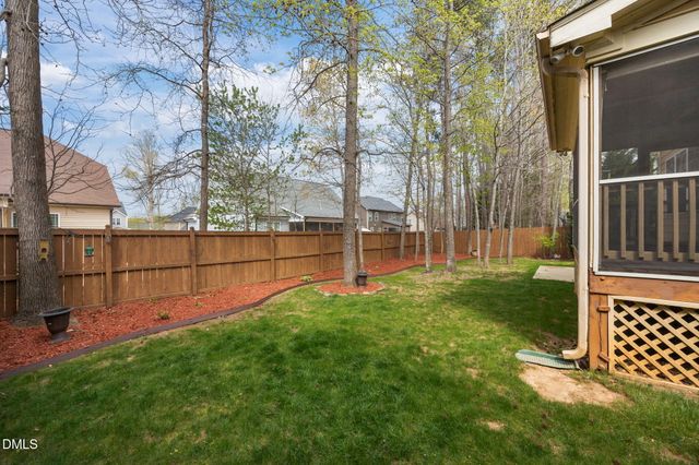 25 Oscar Wilde Way, Youngsville, NC 27596