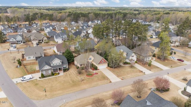 25 Oscar Wilde Way, Youngsville, NC 27596