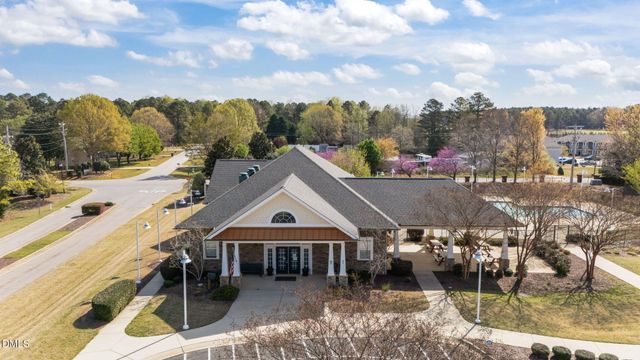25 Oscar Wilde Way, Youngsville, NC 27596