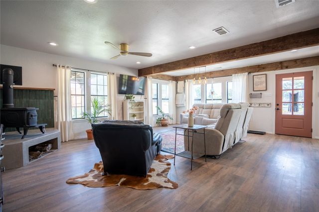 1830 County Road 100, Georgetown, TX 78626