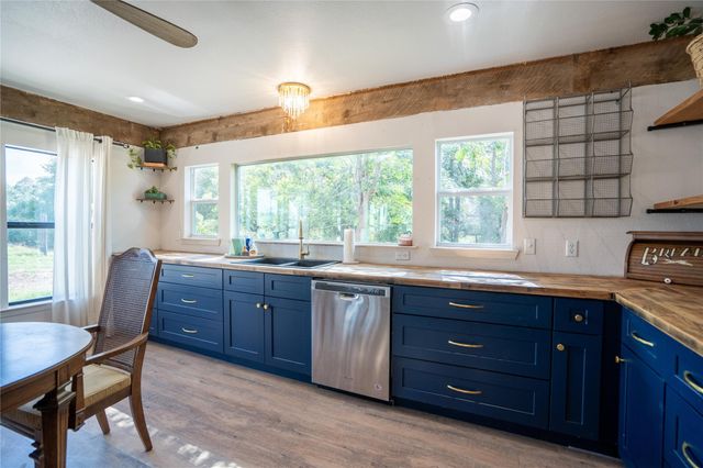 1830 County Road 100, Georgetown, TX 78626