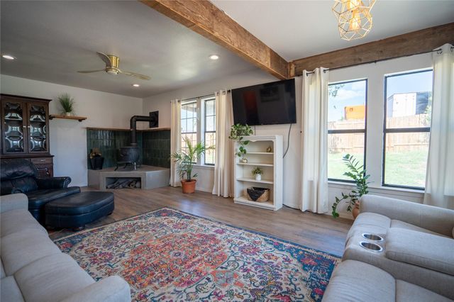 1830 County Road 100, Georgetown, TX 78626