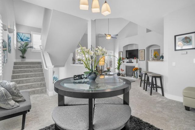 5582 Tares Cir, Elk Grove, CA 95757
