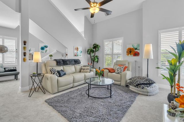 5582 Tares Cir, Elk Grove, CA 95757