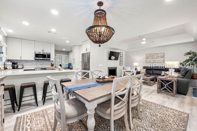 19 Fernwood Trl, Hilton Head Island, SC 29926