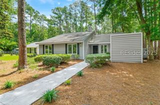 19 Fernwood Trl, Hilton Head Island, SC 29926