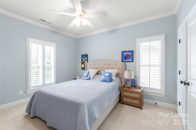 6723 Conservatory Lane, Charlotte, NC 28210