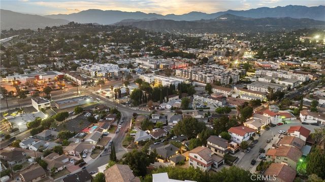 4200 Toland, Los Angeles, CA 90065
