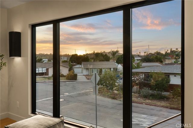 4200 Toland, Los Angeles, CA 90065