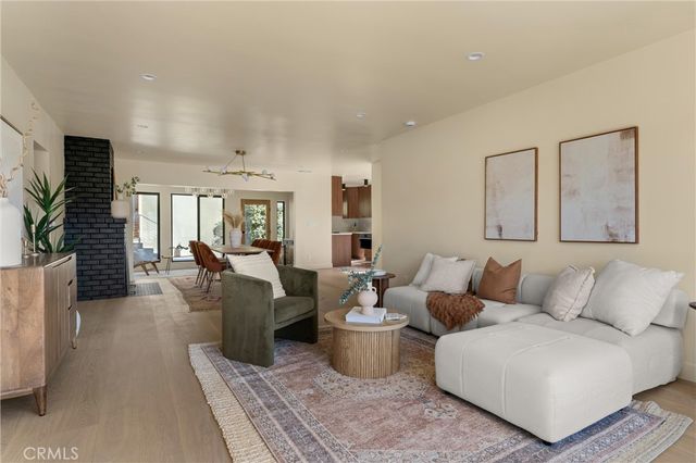 4200 Toland, Los Angeles, CA 90065