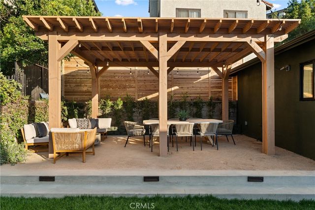 4200 Toland, Los Angeles, CA 90065