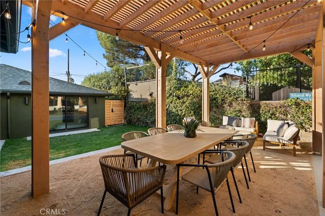 4200 Toland, Los Angeles, CA 90065