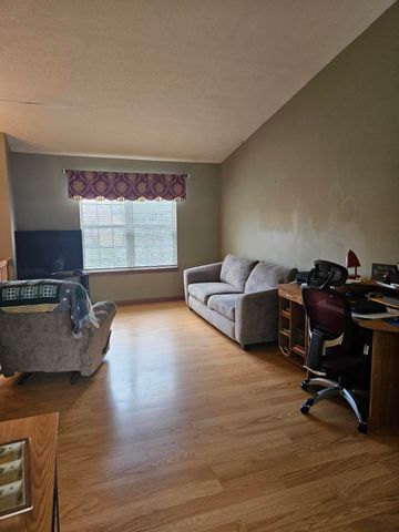 4 Woodbury Lane, Alexandria, KY 41001