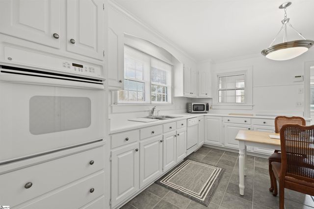 421 E Church Road, Easley, SC 29642