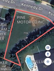 719 KENNEDY DR, Winchester, VA 22601