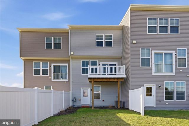 102 STRIBLING WAY, Winchester, VA 22602