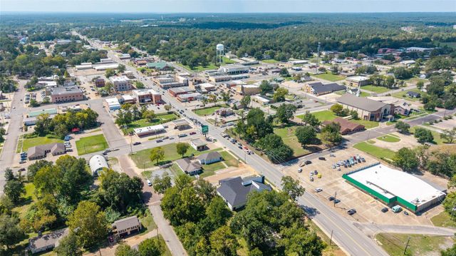 309 N 2nd Street, Livingston, TX 77351