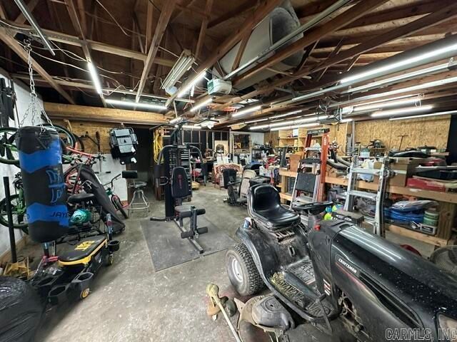 1208 S Center St, Lonoke, AR 72086