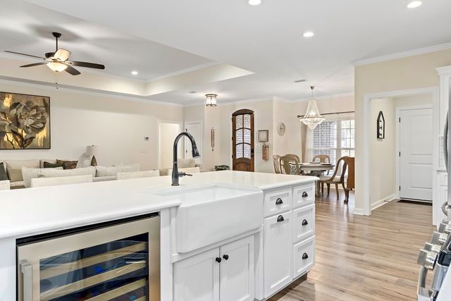 303 White Oak Dr, New Brockton, AL 36351