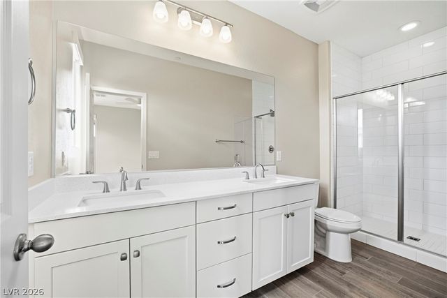 11677 Emerald Lake Avenue, Las Vegas, NV 89138