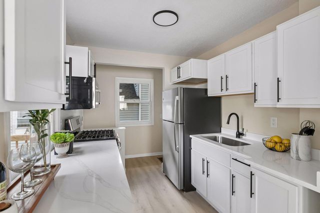 4606 Bryant Avenue N, Minneapolis, MN 55412