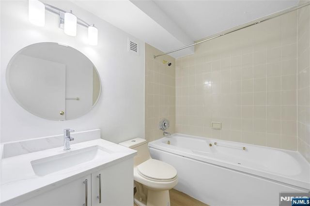 316 Prospect 4E, Hackensack, NJ 07601