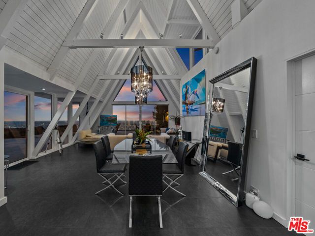 8460 Cole Crest Drive, Los Angeles, CA 90046